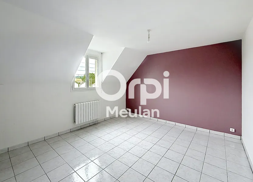Appartement Rue Pierre et Marie Curie à Gargenville