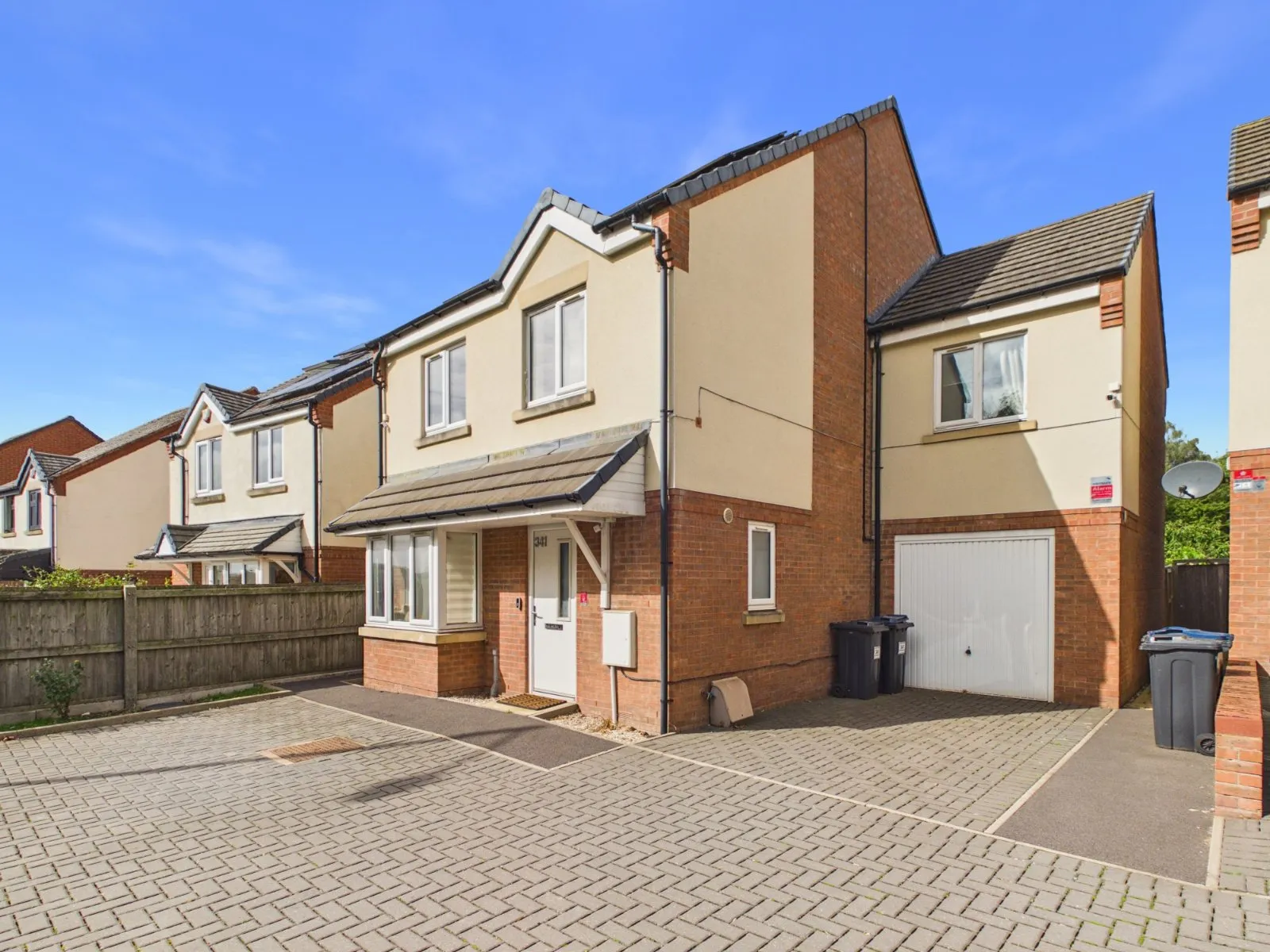 House Groveley Lane in Birmingham