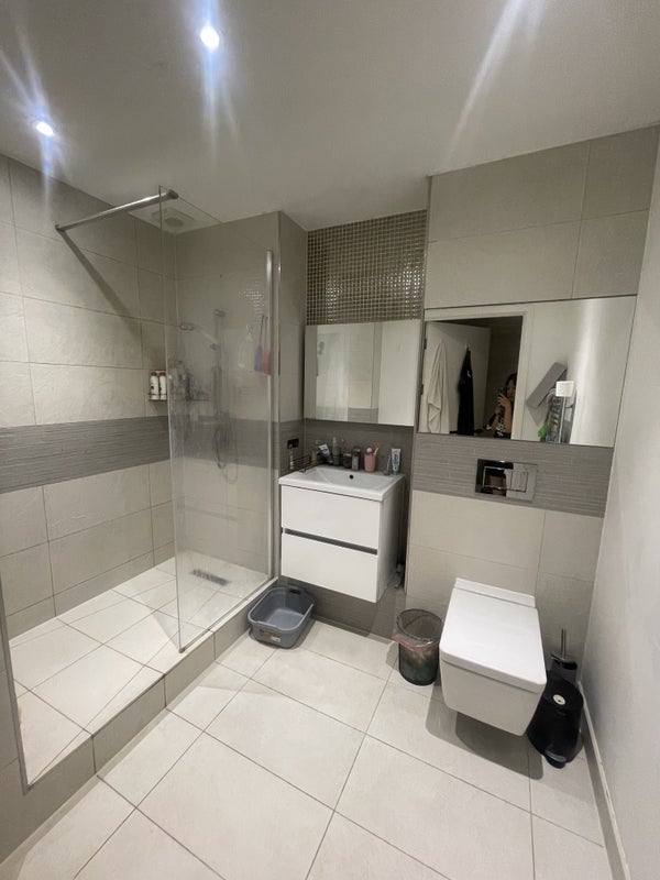 Room Ashton Reach in Greater London