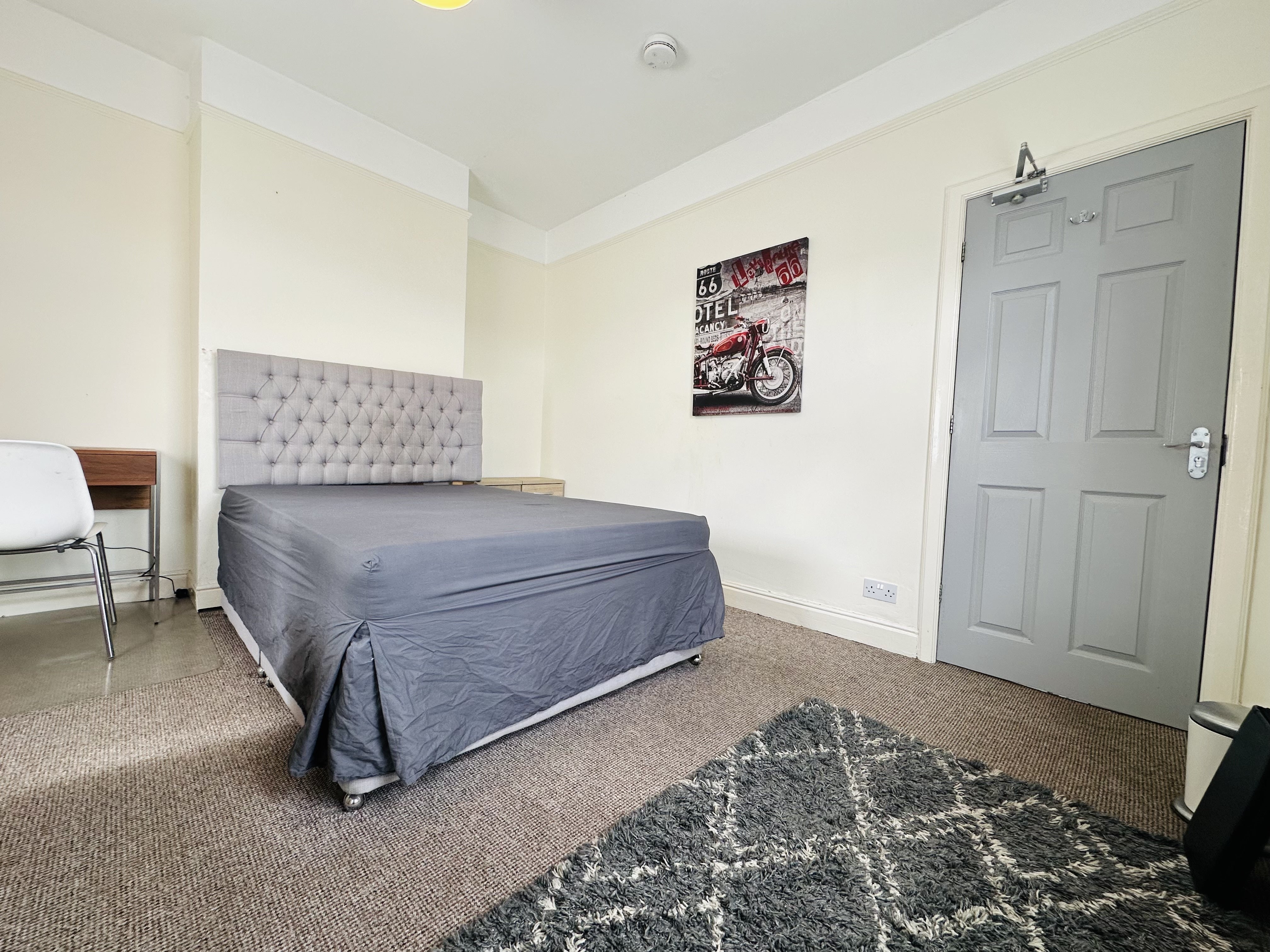 Room Kings Terrace in Stoke-on-Trent