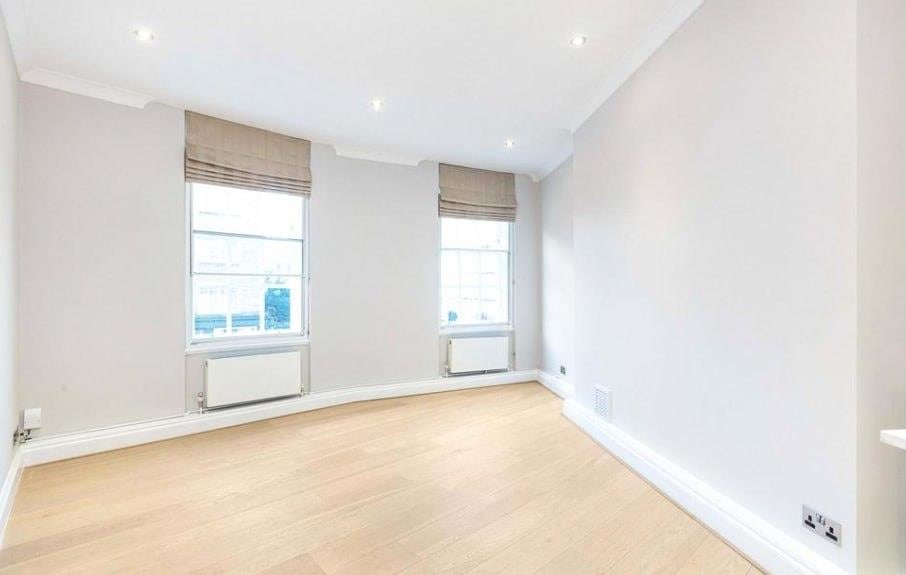 Flat Baker Street in City of Westminster