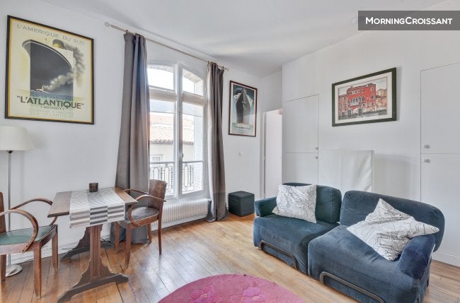 Flat Impasse Calmels in Paris