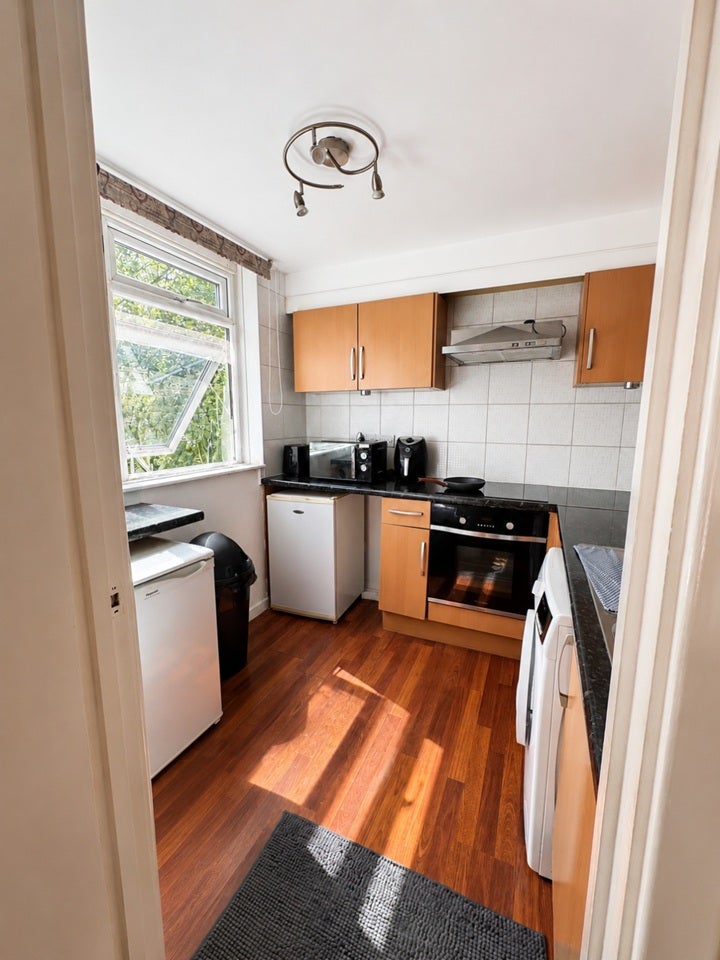 Flat Gatewick Close in Slough