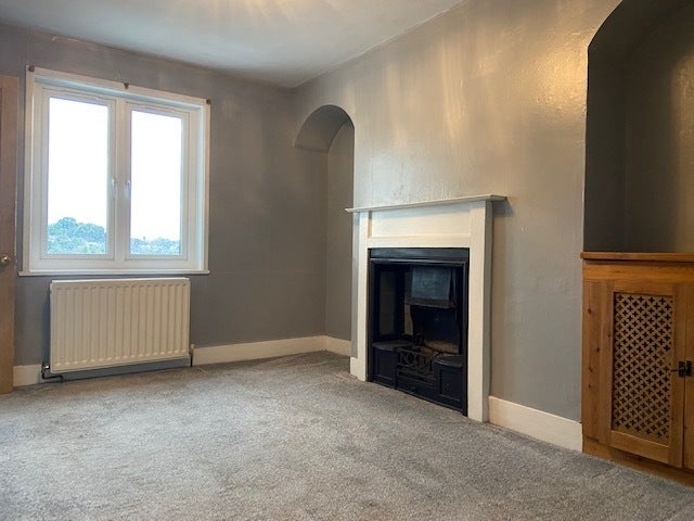 Flat Sandhurst Road in Tunbridge Wells
