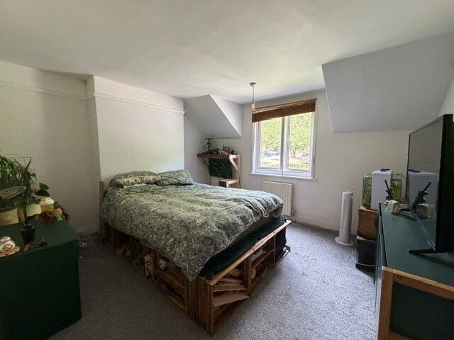 Flat Sandhurst Road in Tunbridge Wells