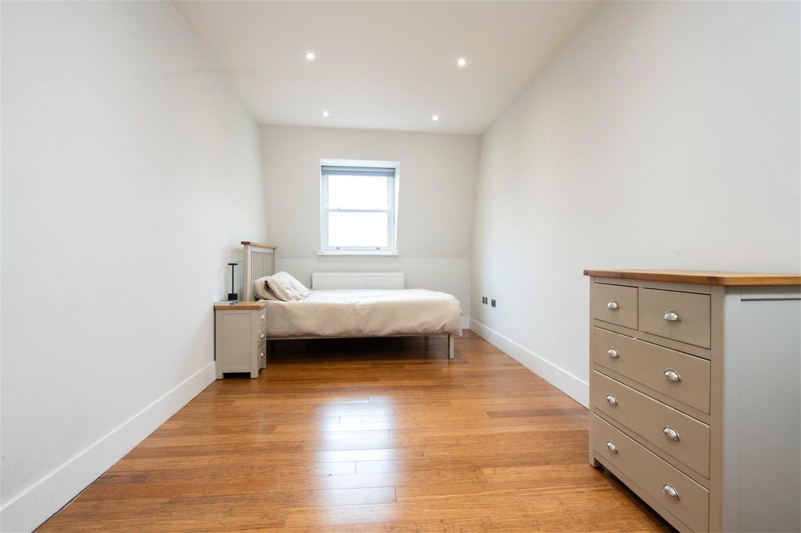 Flat Dalston Lane in Greater London