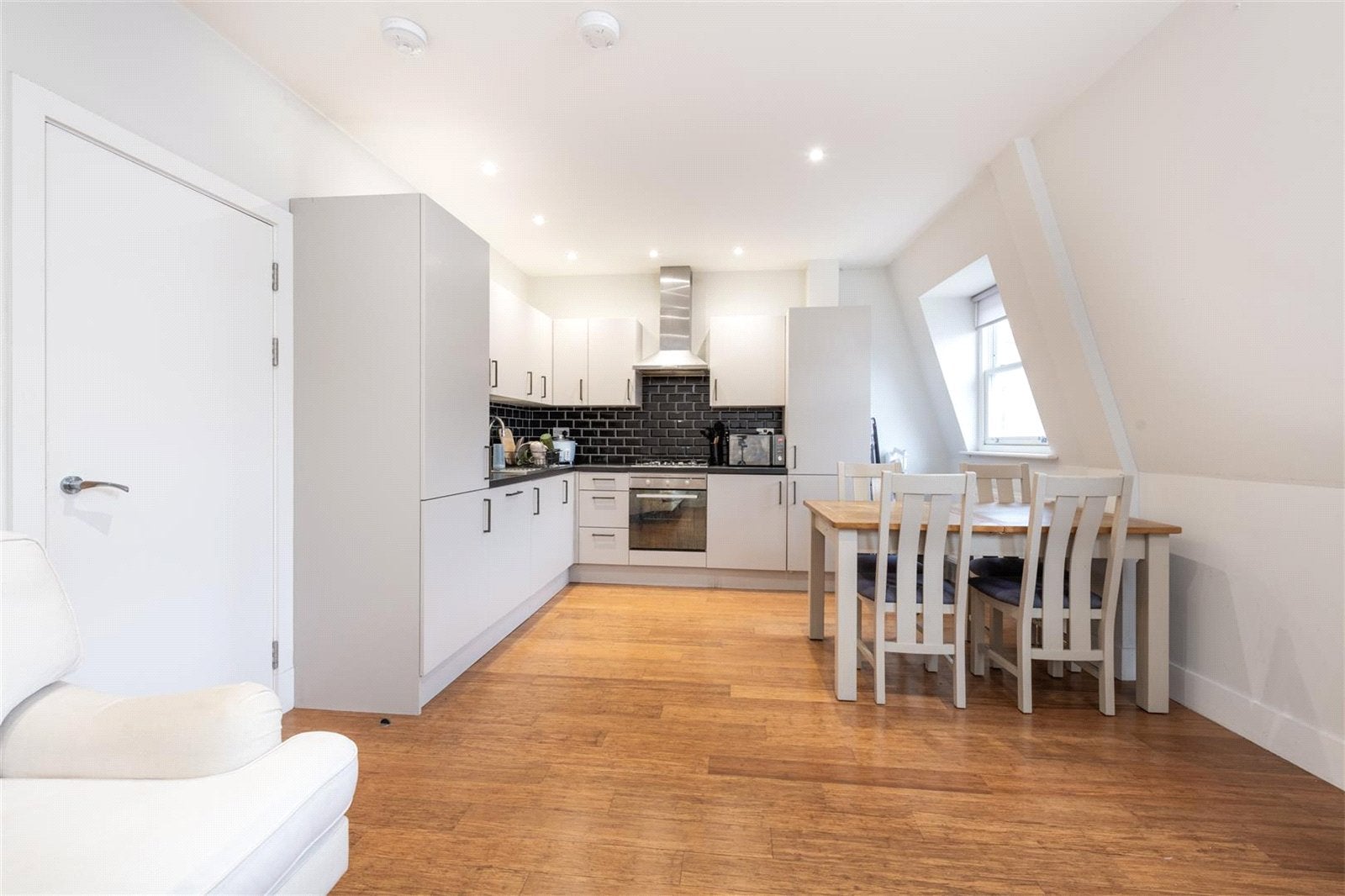 Flat Dalston Lane in Greater London