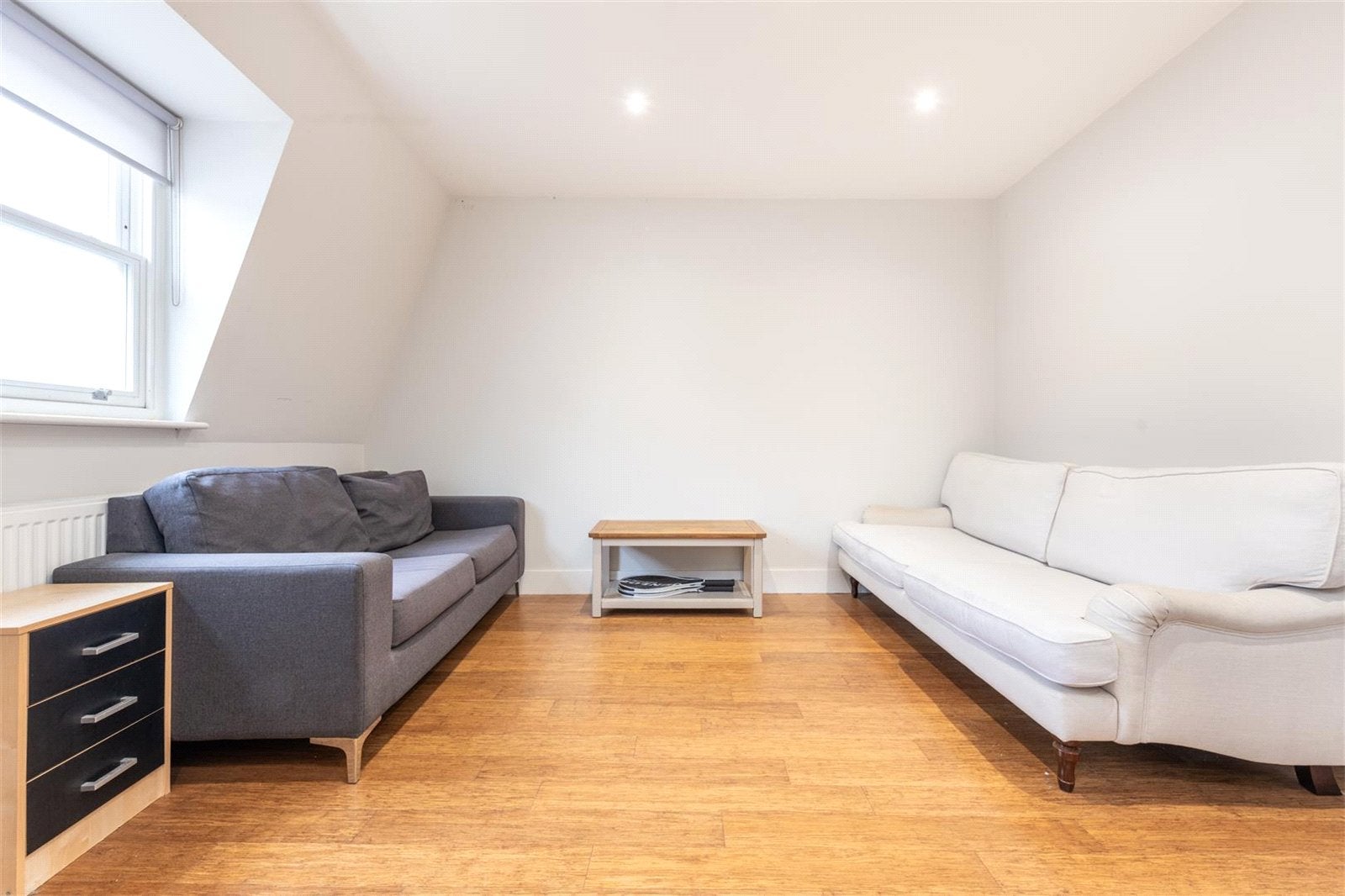Flat Dalston Lane in Greater London