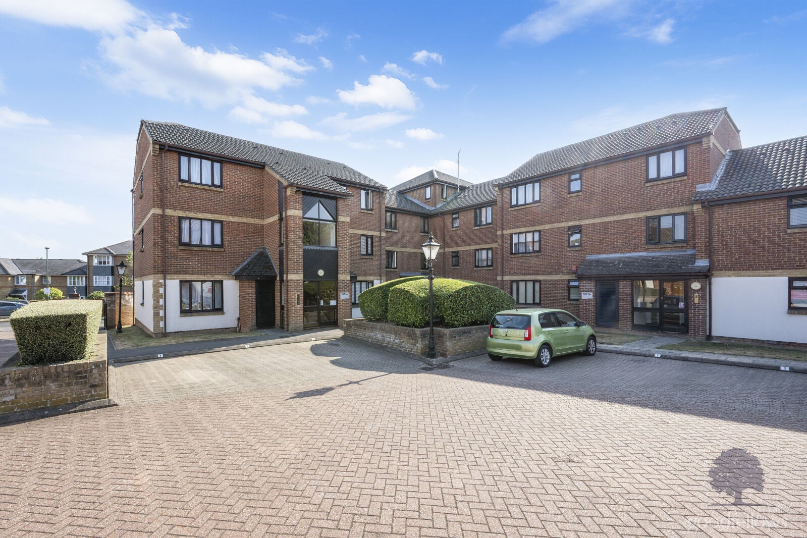 Flat GB 17 in Chatham