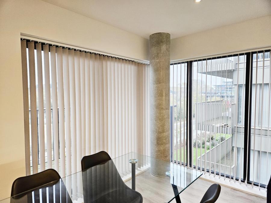 Flat Leacon Road in Ashford