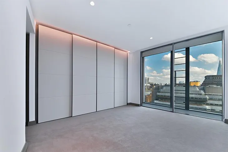 Flat Blackfriars Road in Greater London