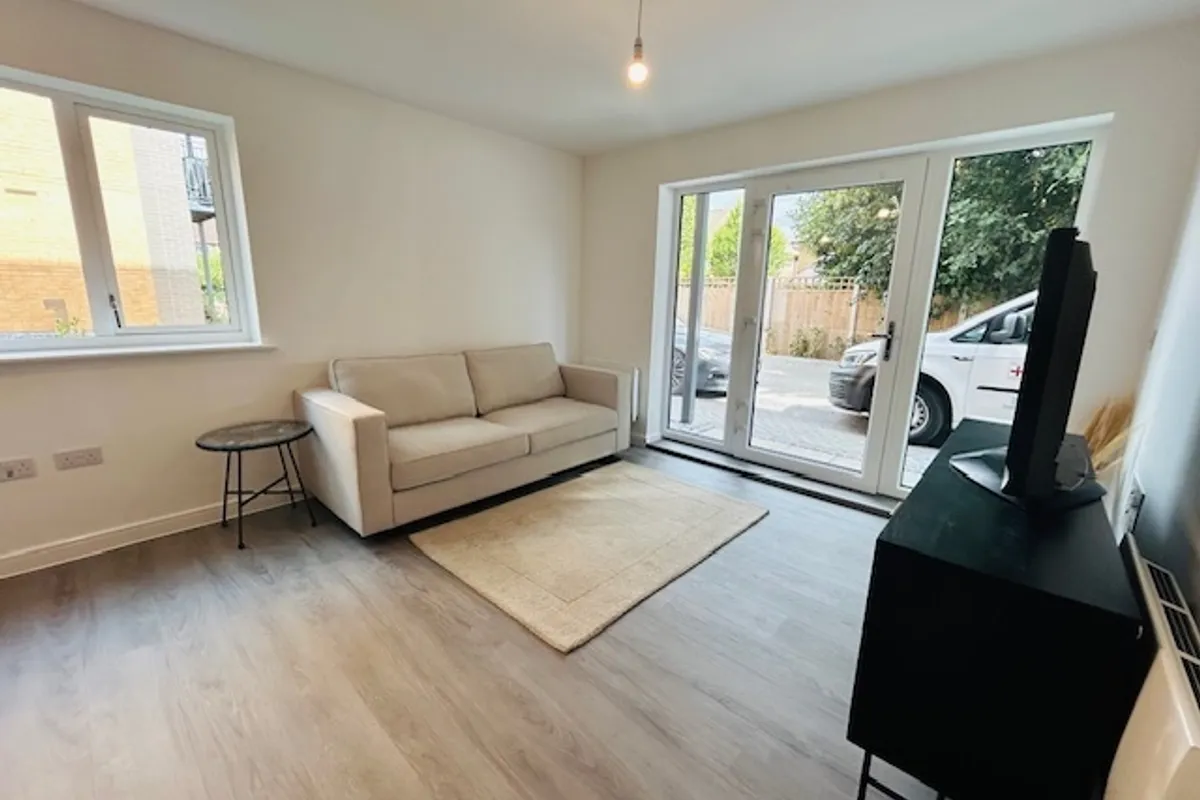 Room Clivemont Road in Maidenhead