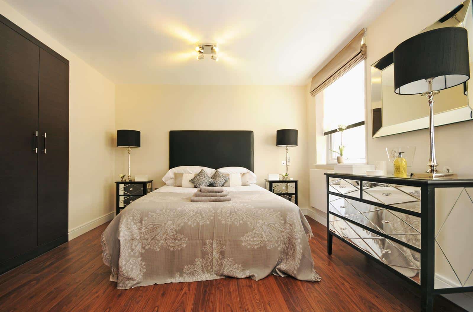 Flat Queen's Grove in Greater London