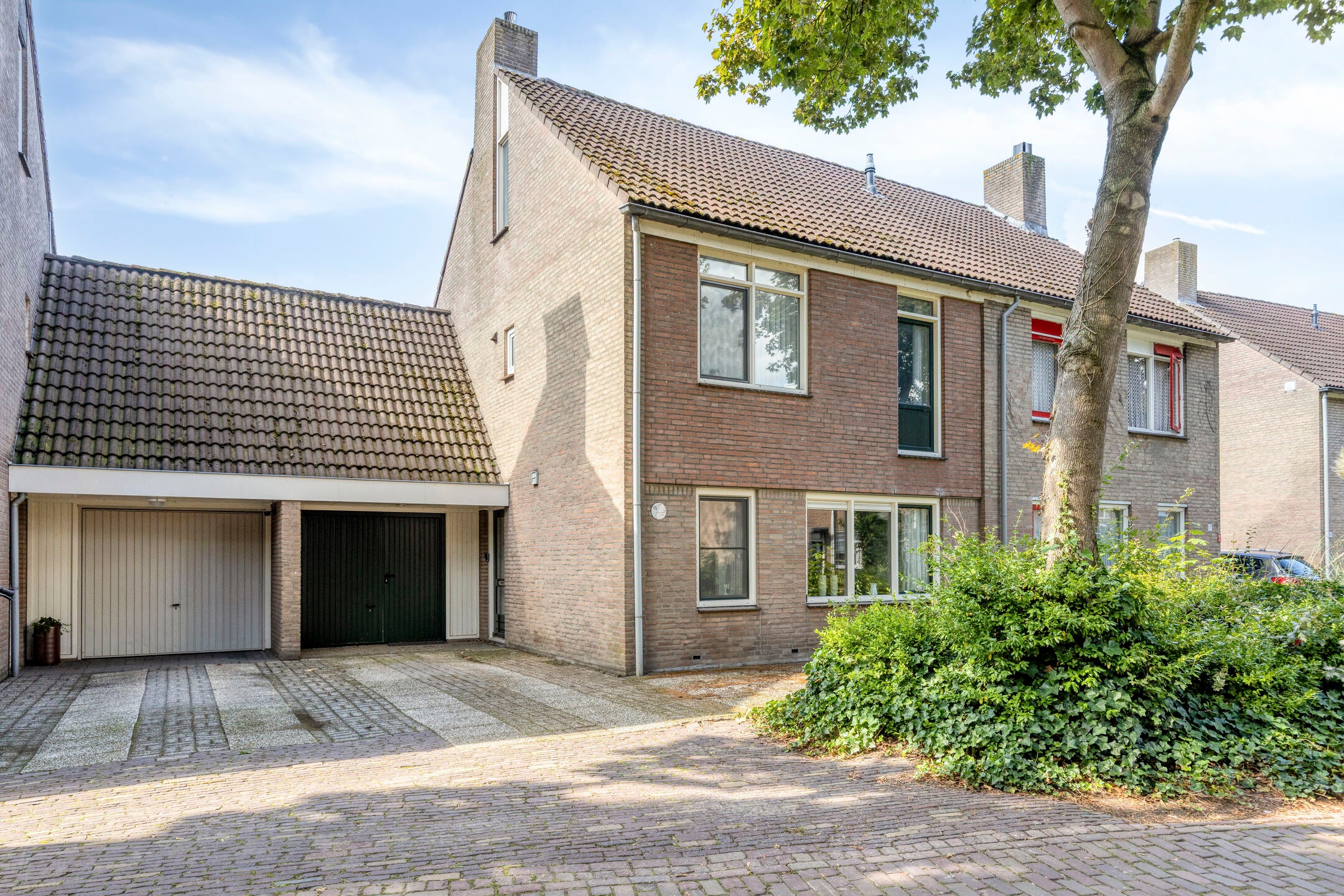 Huis Lange Zwaard 15 in Beek en Donk
