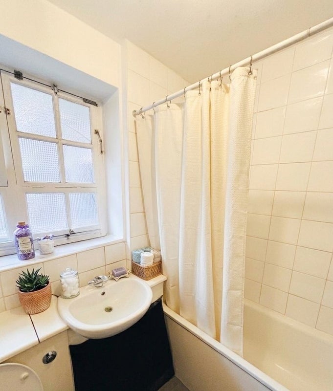 Room Penfold Street in City of Westminster