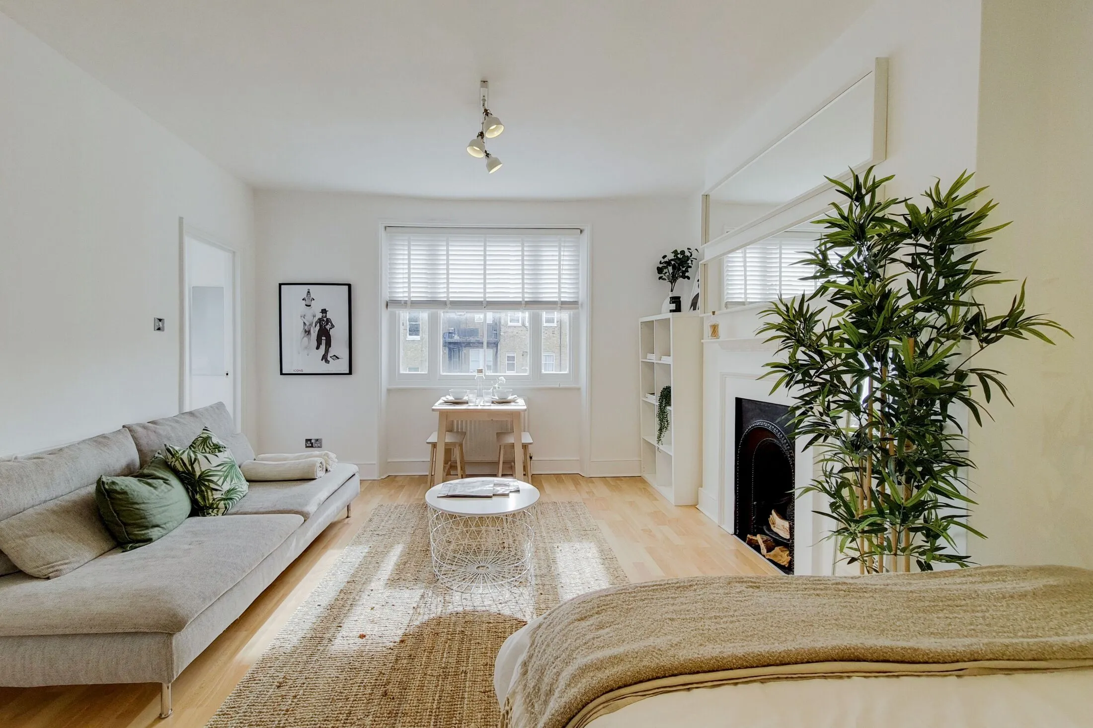 Flat Bingham Place in City of Westminster