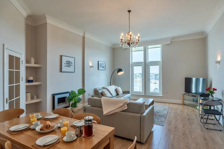 Flat King Edward Crescent in Newquay