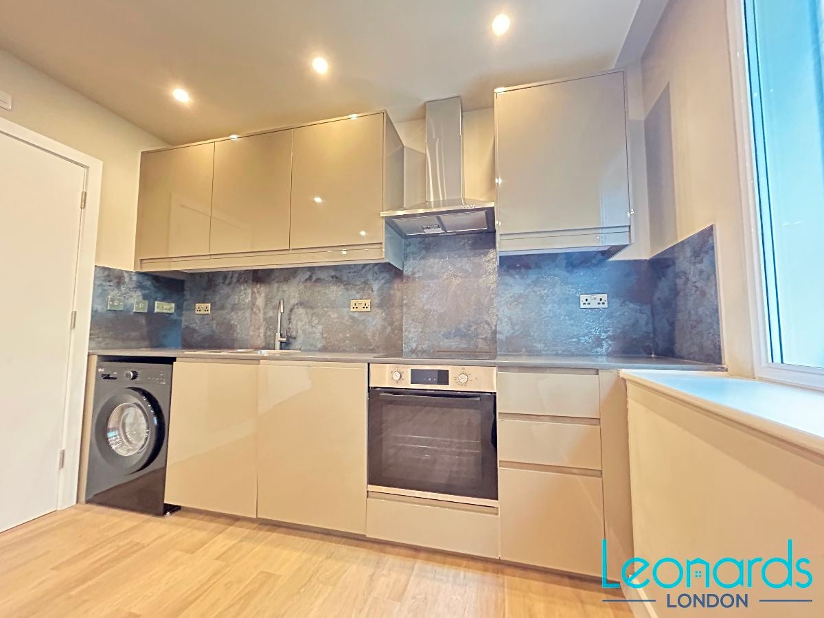 Flat North End in Greater London