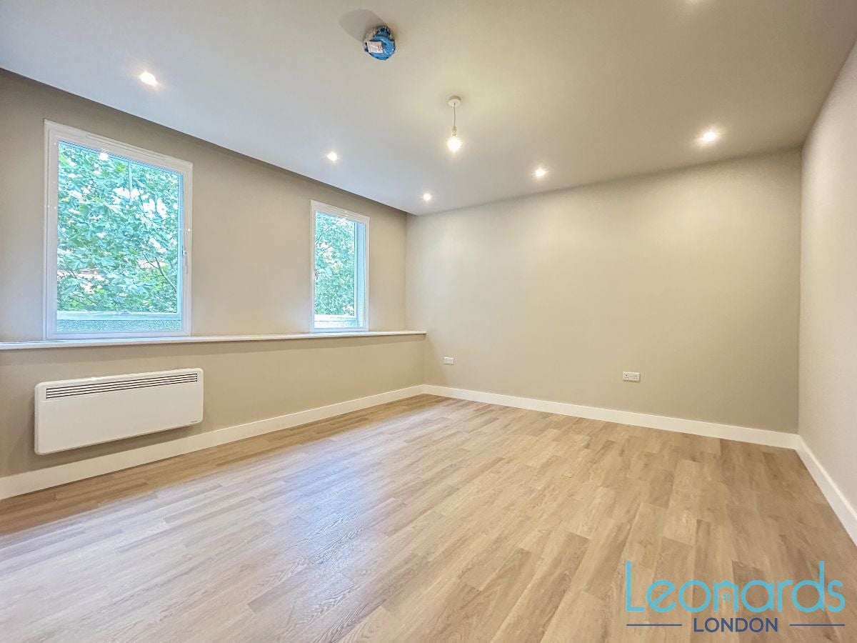 Flat North End in Greater London