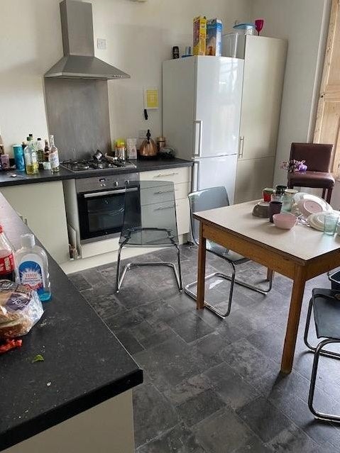 Flat Belgrave Road in Bristol
