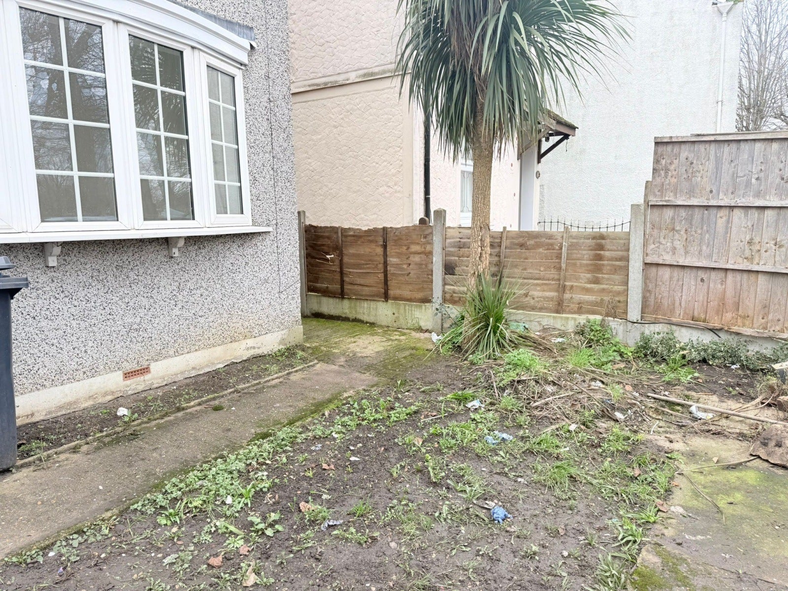 House Chadwell Heath Lane in Greater London
