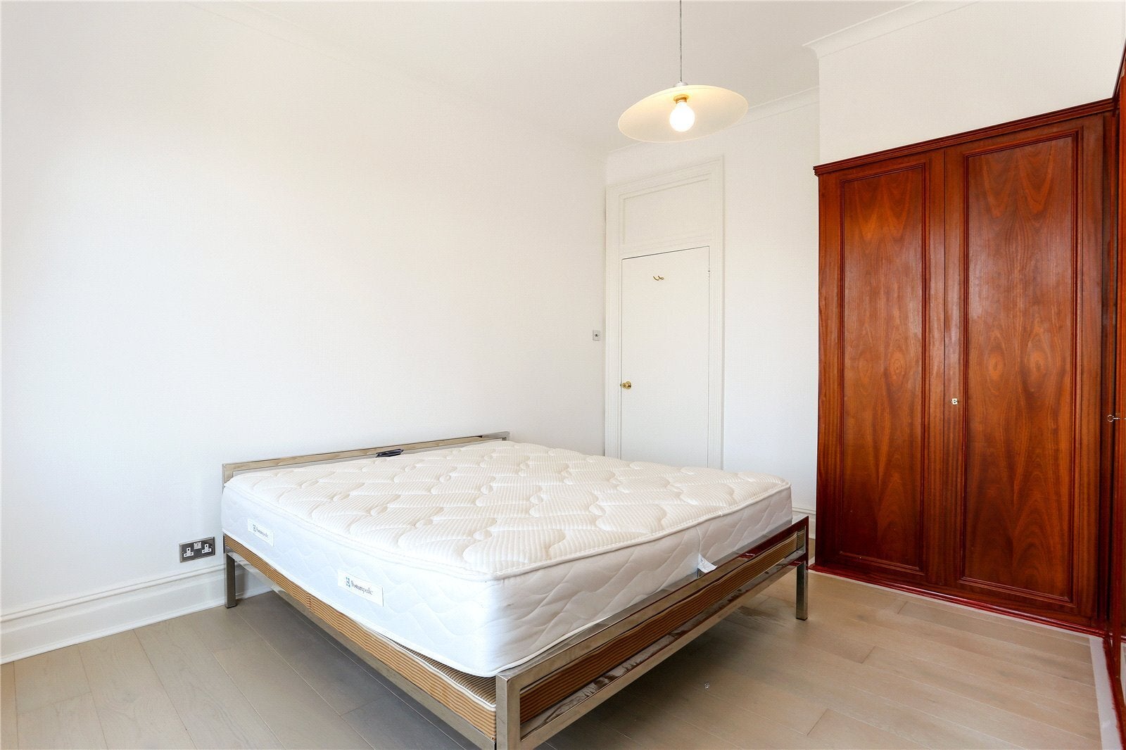 Flat Lanark Road in City of Westminster