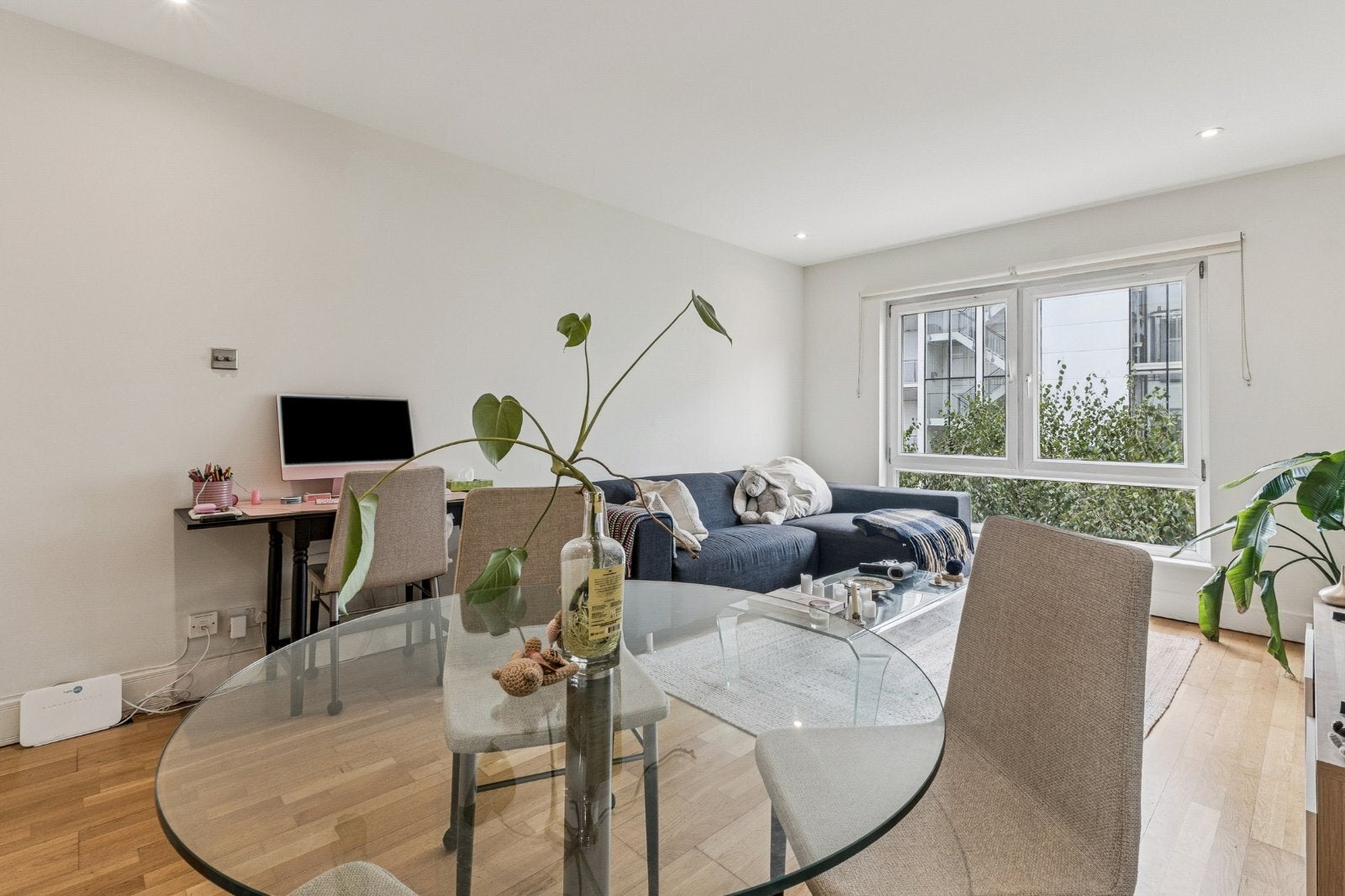 Flat Chepstow Place in City of Westminster