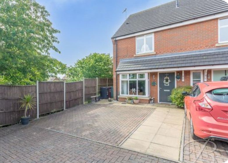 Room Albine Road in Shirebrook