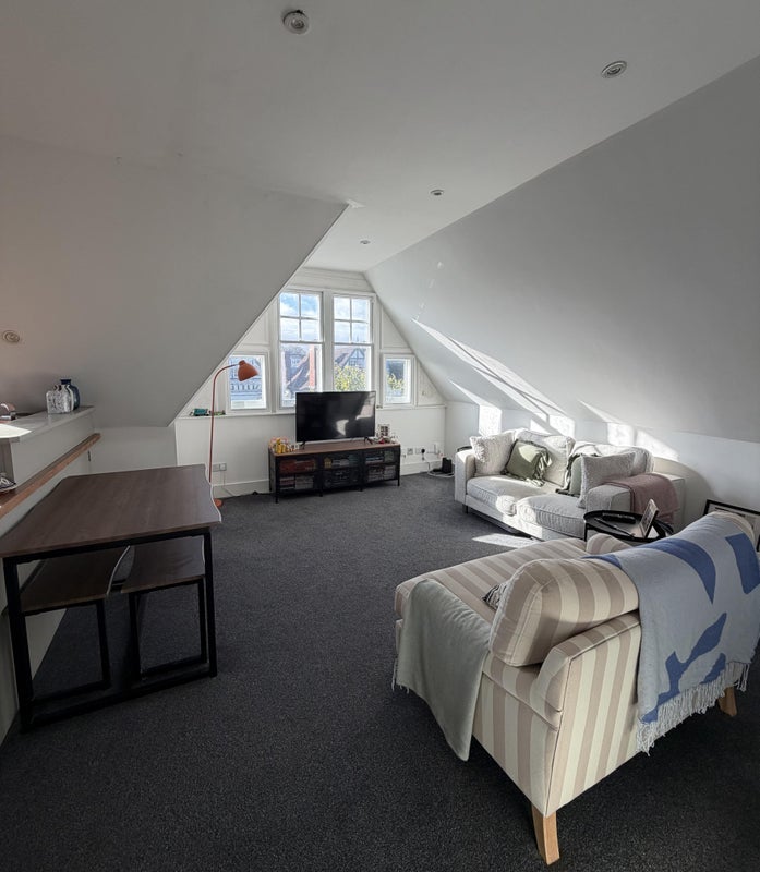 Room Henleaze Gardens in Bristol