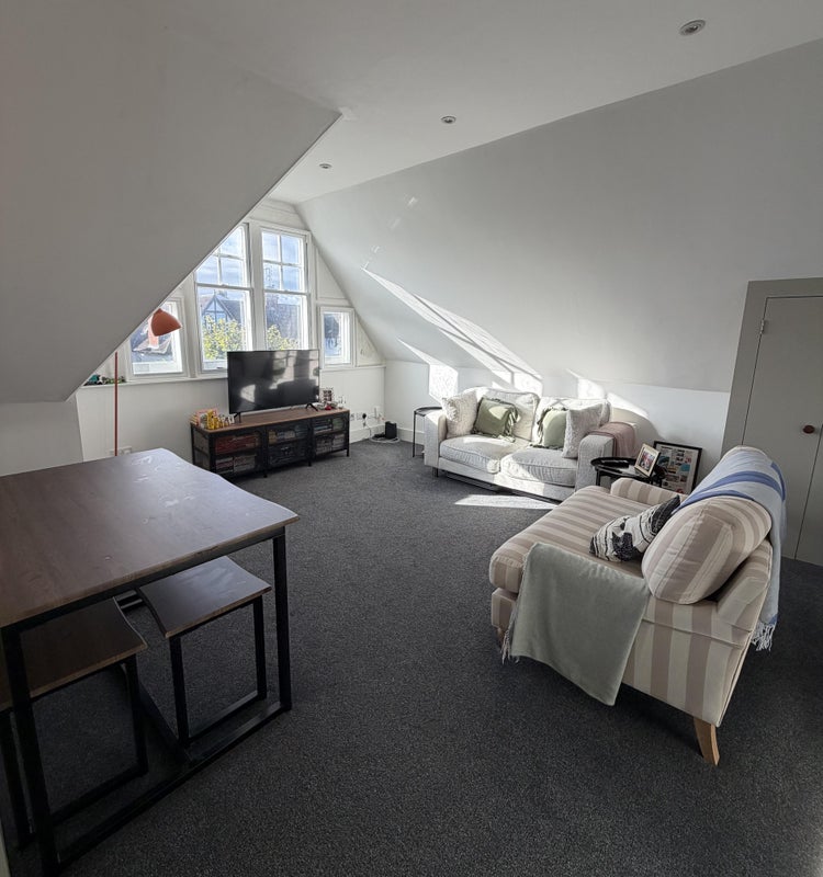 Room Henleaze Gardens in Bristol