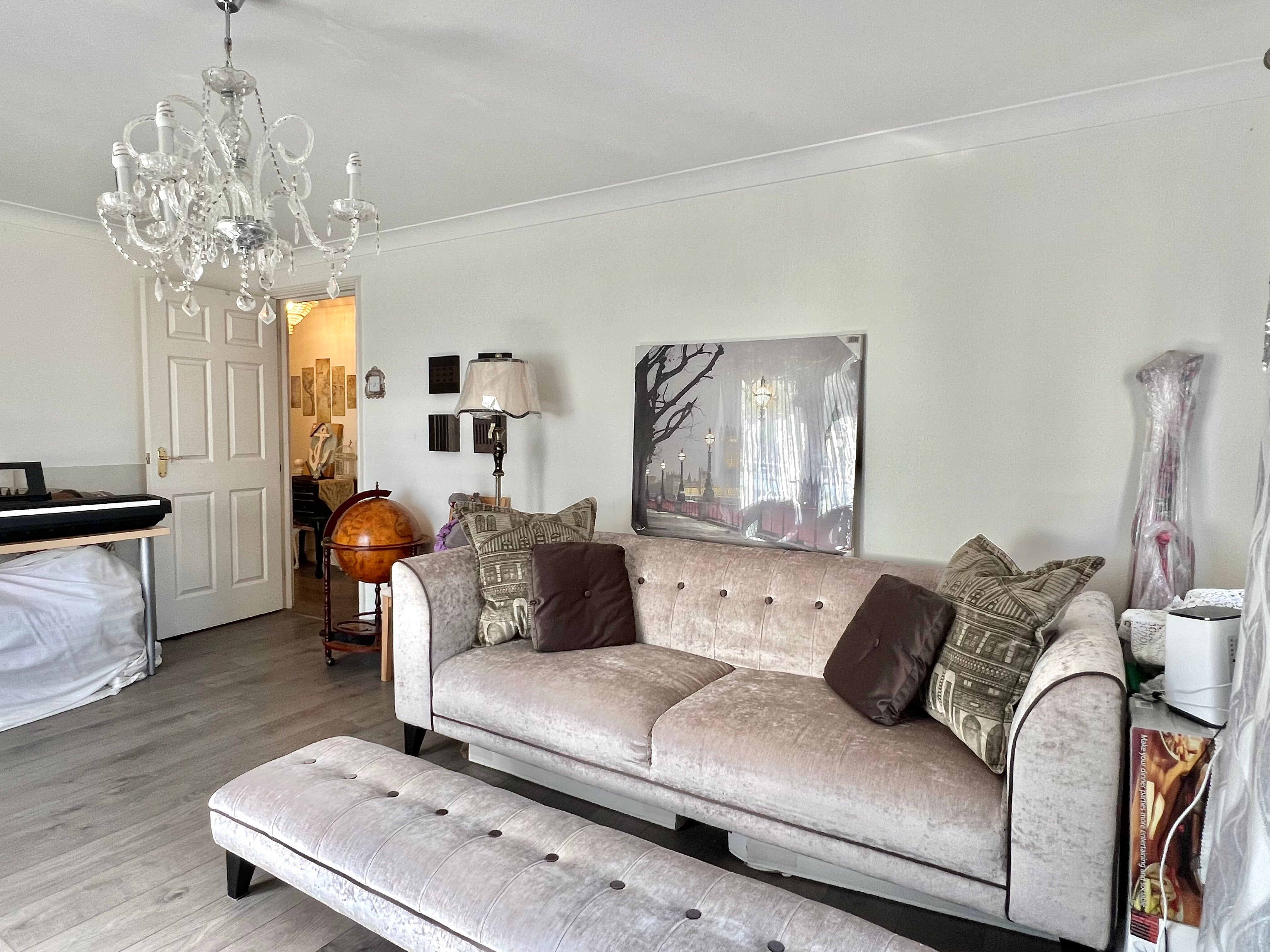 Flat Surrey Quays Road in Greater London