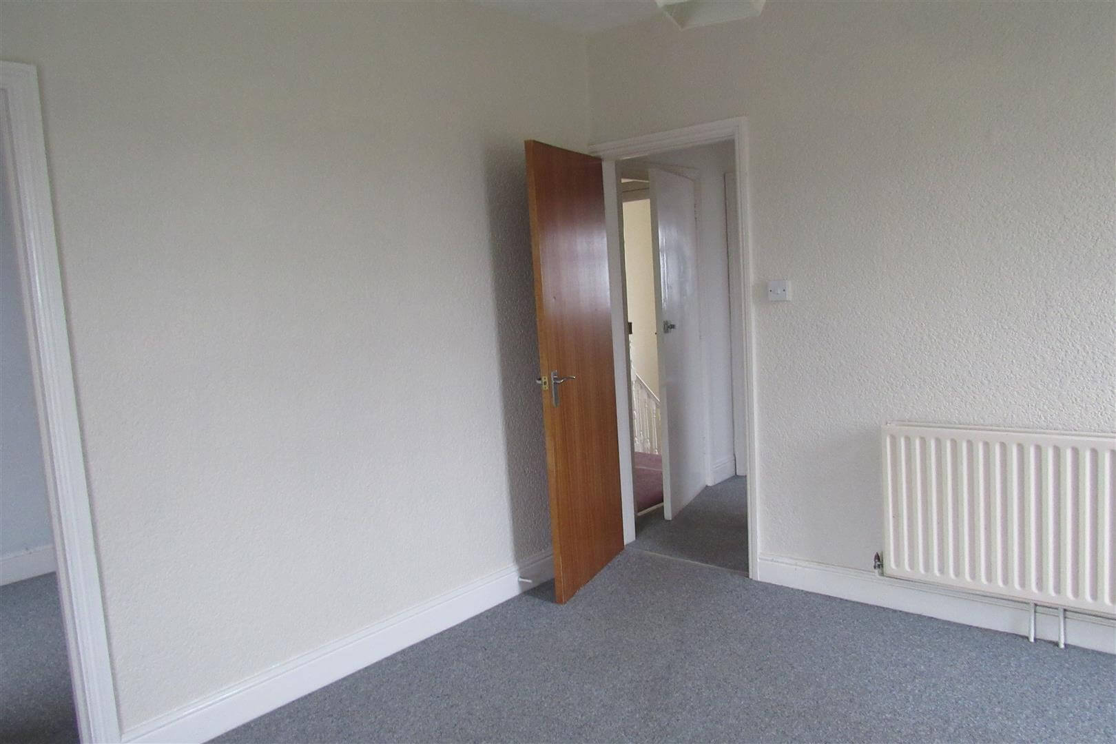 Flat Oxenden Street in Canterbury