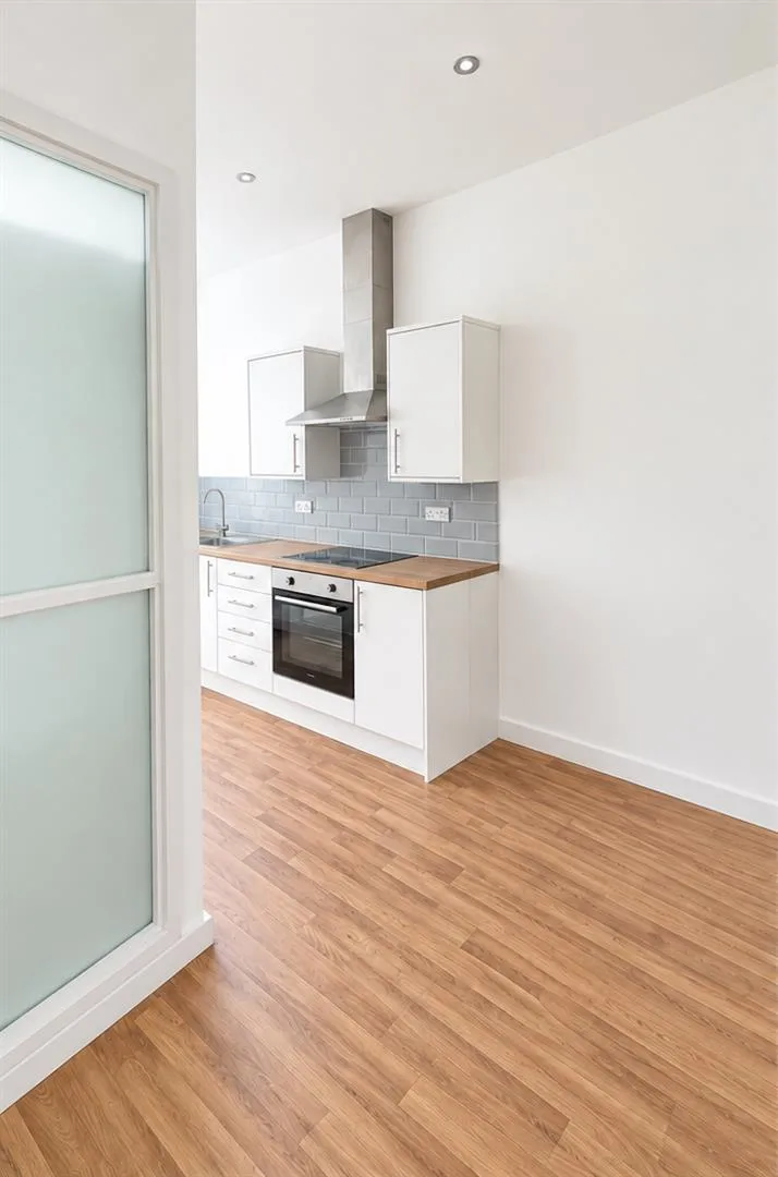Flat Market Place in Nottingham