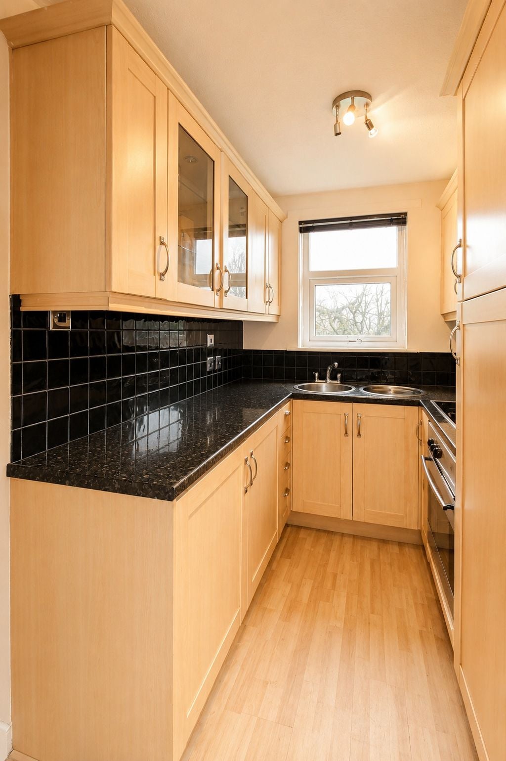 Flat Hazel Avenue in Dumbarton