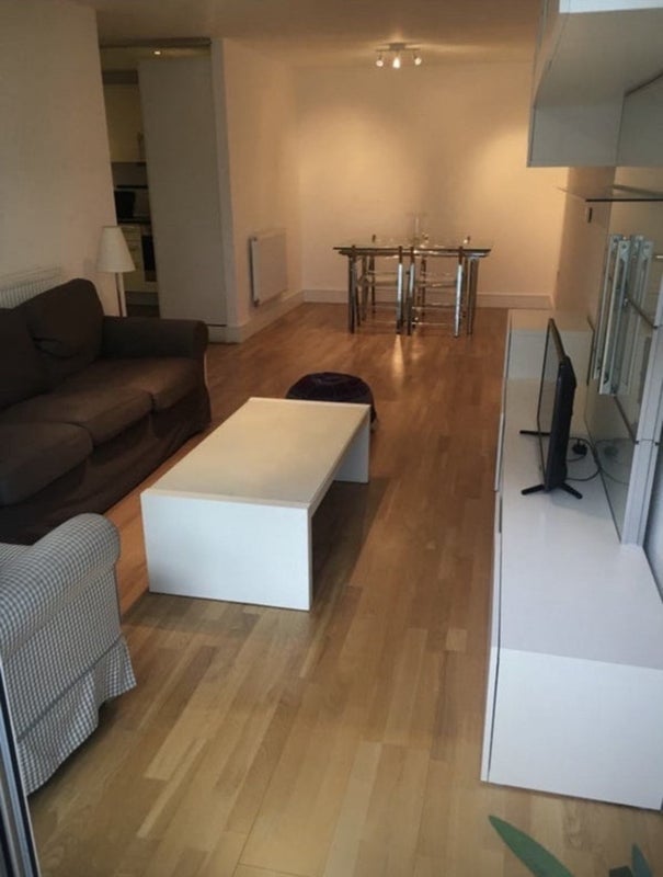 Room Cassilis Road in Greater London