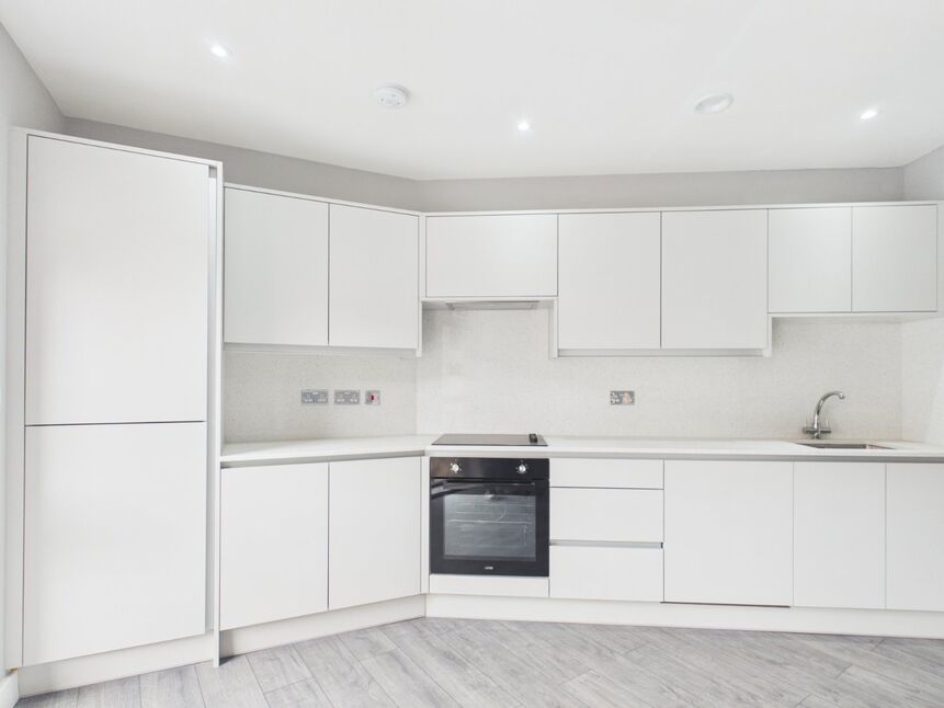 Flat King Edward's Road in Greater London