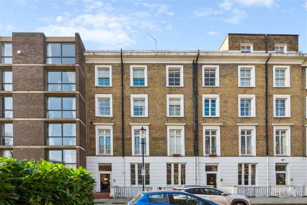 Flat Ladbroke Grove in Greater London