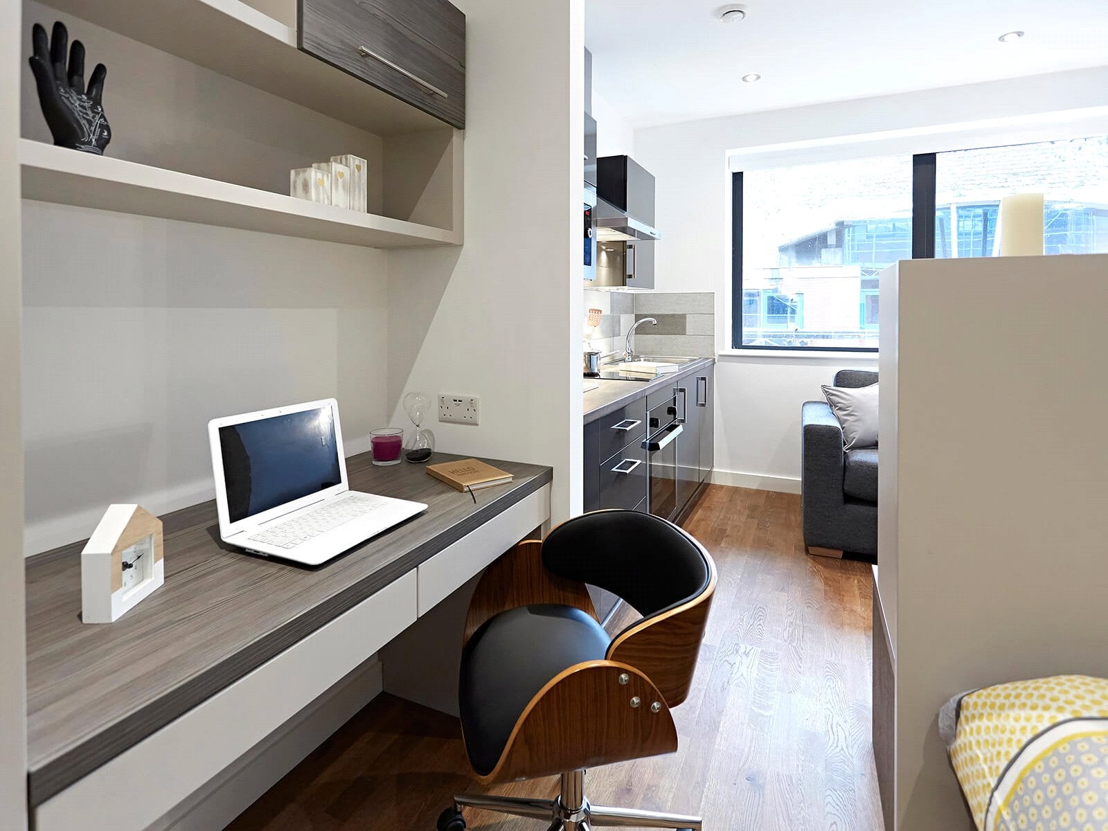Flat Wade Lane in Leeds