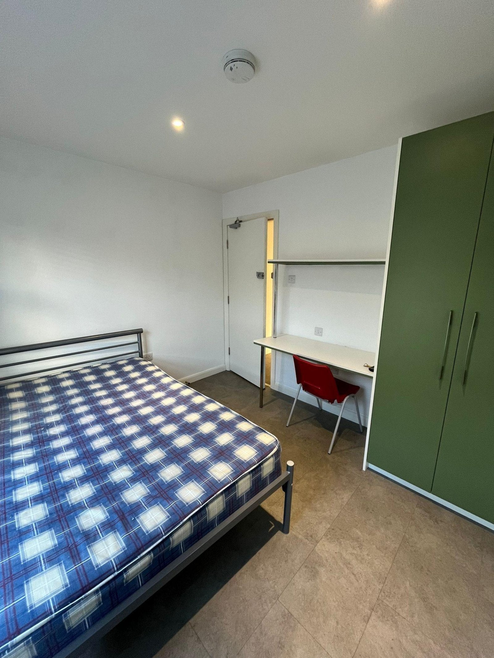 Room Leek Road in Stoke-on-Trent