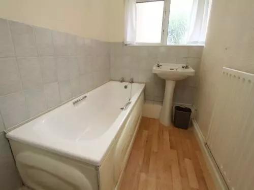 Room York Road in Royal Leamington Spa
