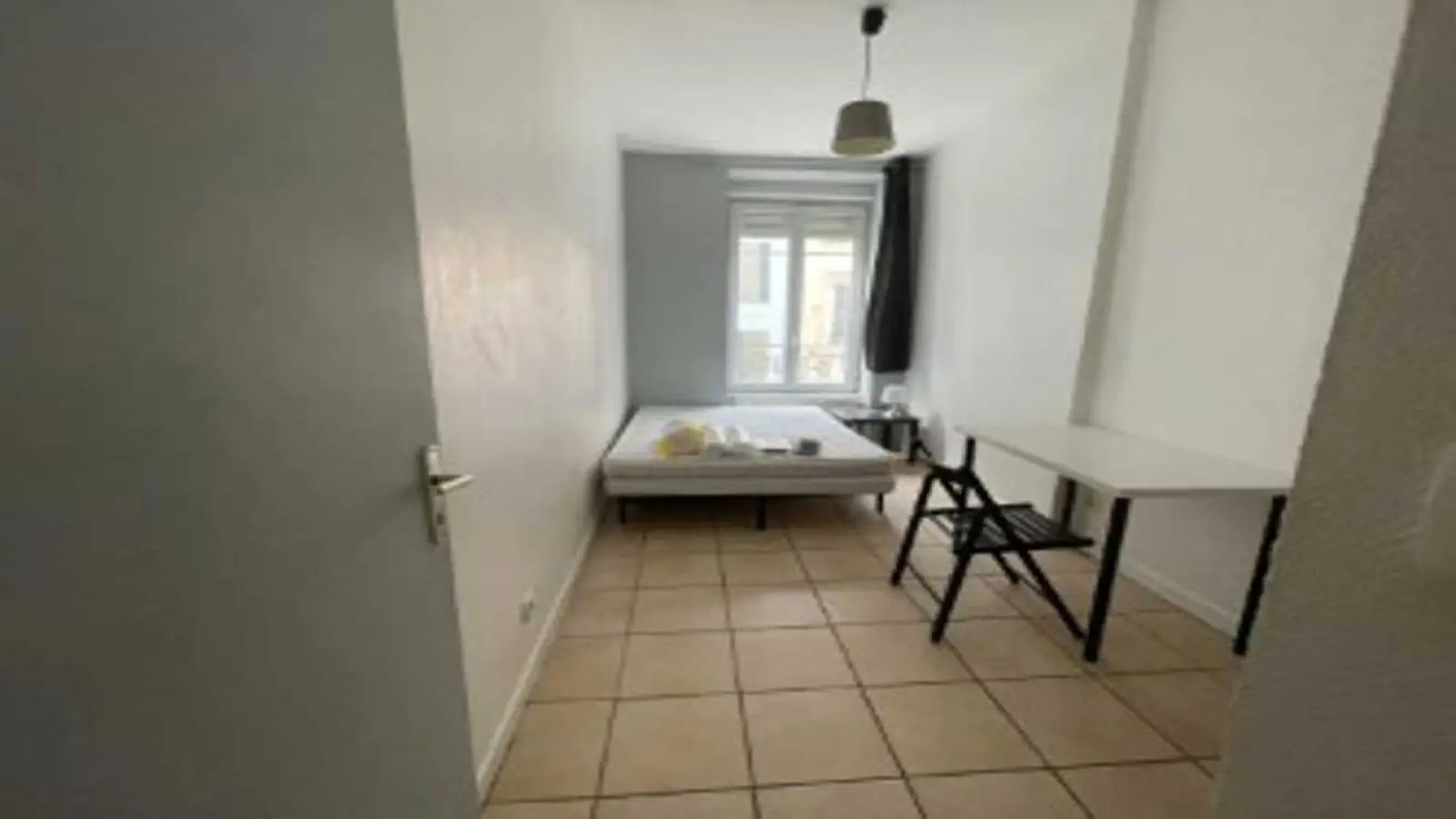 Room Rue Saint-Michel in Lyon