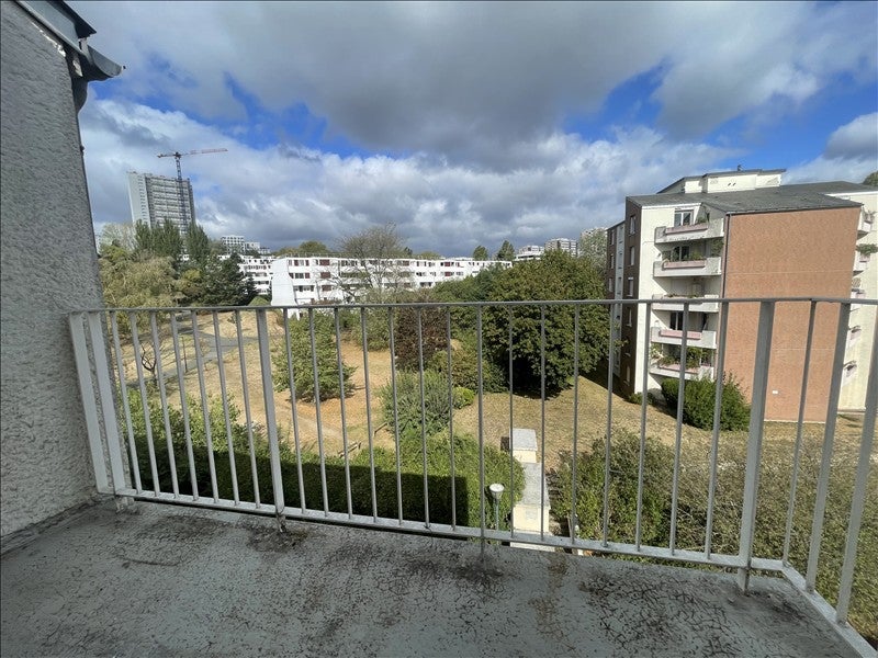 Flat Avenue du Maréchal Joffre in Fontenay-sous-Bois