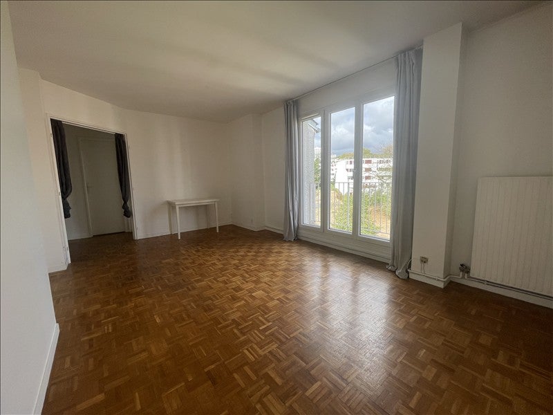Flat Avenue du Maréchal Joffre in Fontenay-sous-Bois
