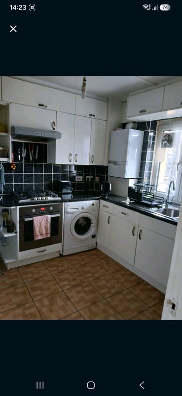 Room Jervis Road in Greater London