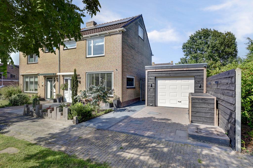 Huis Bourgondiëweg 164 in Bovenkarspel