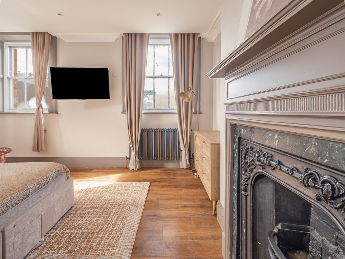 Flat Regent Farm Road in Newcastle upon Tyne