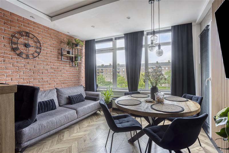 Appartement te koop: Wormerplein 101, Purmerend