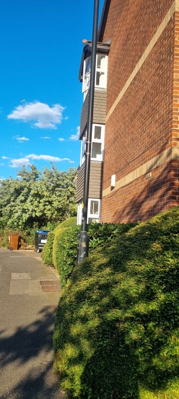 Room Stubbs Drive in Greater London
