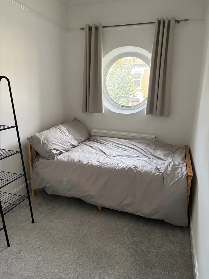 Flat Fortis Green in Greater London
