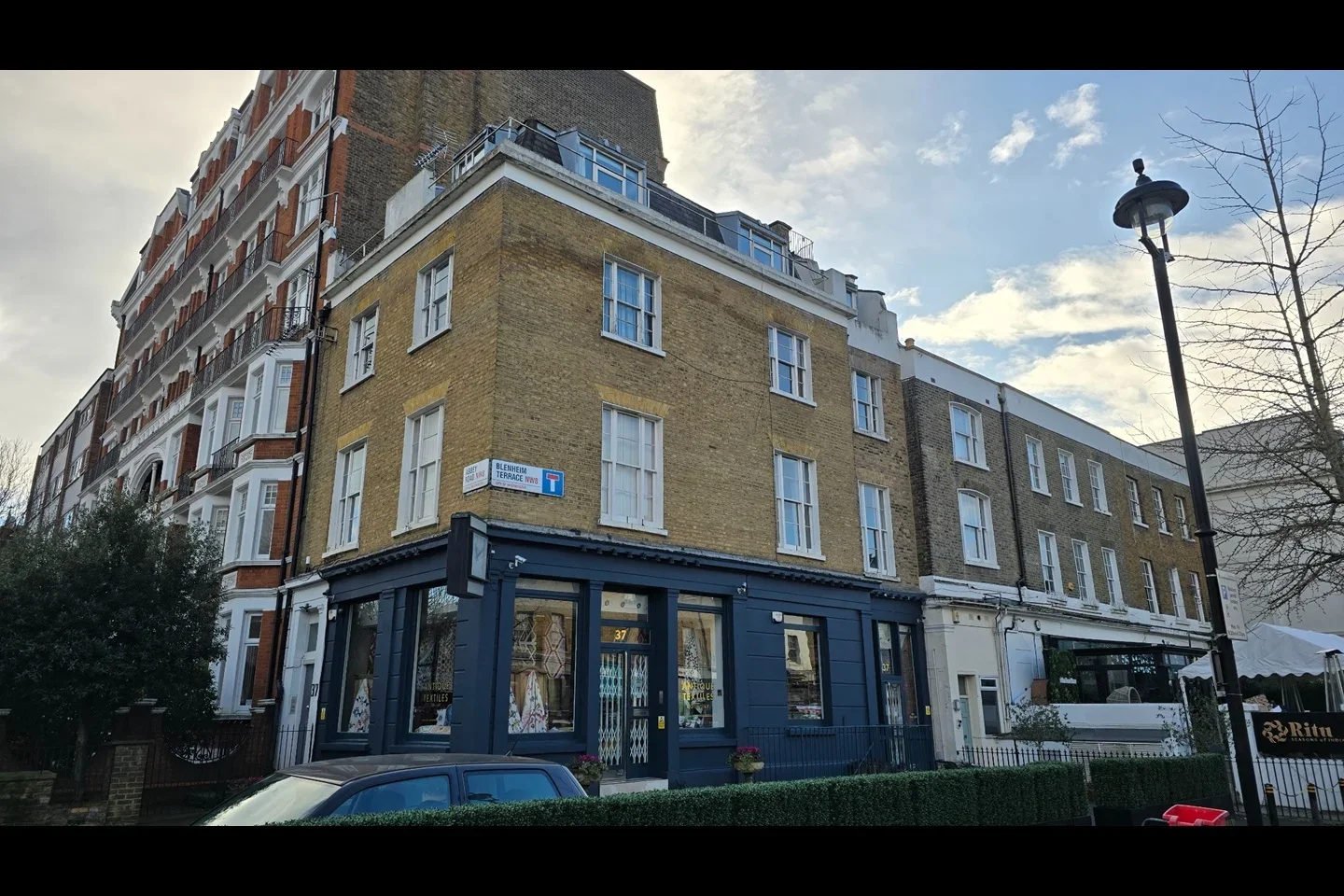 Flat Abbey Road in City of Westminster